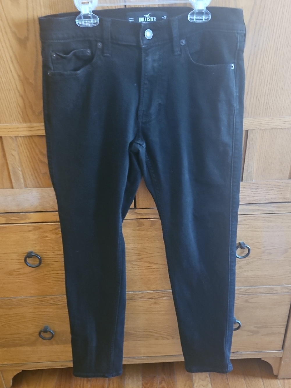 Hollister Men's Black Slim Straight Jeans